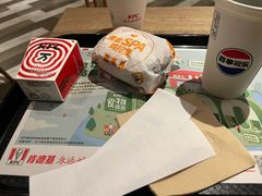 -肯德基(东安路站店)