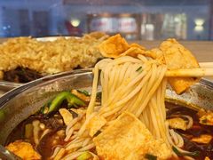 -柳州肥姨妈大骨螺蛳粉(万达中心店)