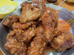 -BHC炸鸡(明洞总店)