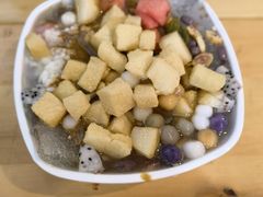 -串妹花式冰粉(乐山总店)