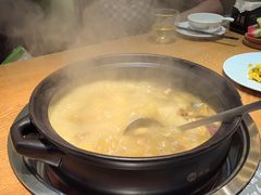 -一朵菌·野生菌探索家火锅(南亚店)