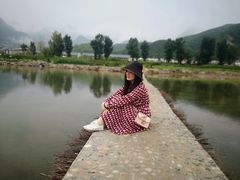 -百里峡七彩艺术小镇