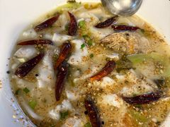 -渔语鱼新川菜Bistro(万象天地店)
