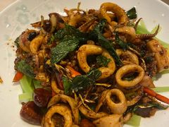 -港丽餐厅(高德置地店)