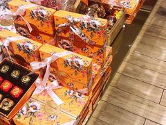 -VENCHI 闻绮(北京国贸商城店)