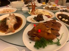 -上海龙之梦万丽酒店