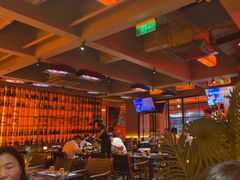 -何师烧烤Pro ·江湖川菜·小龙虾·精酿(太古里旗舰店)