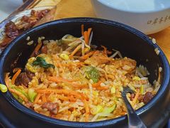 烤牛肉朝鲜屯石锅拌饭-口岸齐齐哈尔烤肉(风尚米兰总店)
