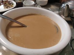 奶香花生汤-华春餐馆(鱼山路店)