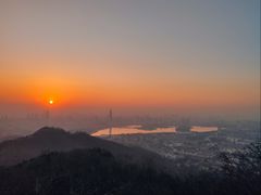 -紫金山山顶公园