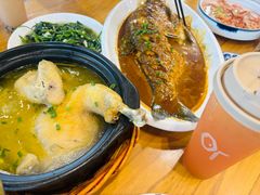 -品鲜村农家菜·阳澄湖大闸蟹(总店)