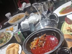 -东口码头·烧鸽子·鱼头泡饼·地方菜(金鹰悦城店)