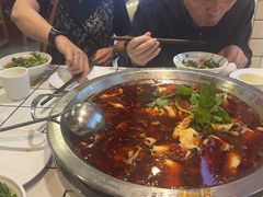 -蛙一刀·麻椒鱼火锅(金仙桥店)