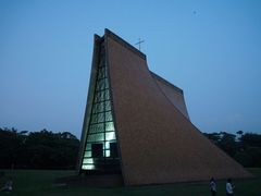 -路思义教堂
