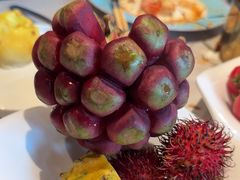 -雍容荟帝王蟹活龙虾展台自助(IFS黑金店)