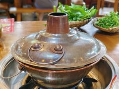 -岳记兴隆·青城腊排铜火锅(融创店)