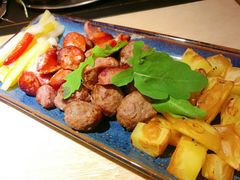 -囧吉香生蚝牛排馆(湖北路店)