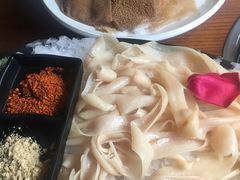 -佬土鹅肠火锅(解放路店)