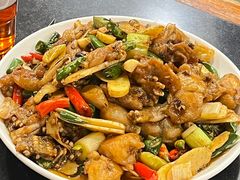 -鸿顺老铁锅美蛙鱼府(解放碑店)