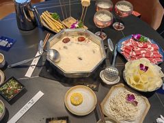 -新草堂锅物料理(泉城路店)