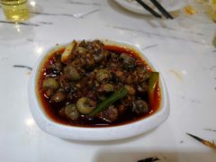 -凤凰路何眼镜香辣蟹(花果园店)