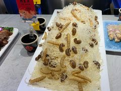 -鱼满舱·鲜活海鲜·正宗鲁菜