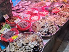 -乔家小院•本地小海鲜•非遗驴肉(万年泉路店)