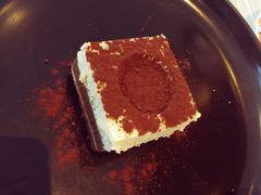 -必胜客(长虹万达店)