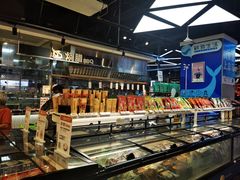 面包甜点陈列柜-盒马鲜生(红莲店)