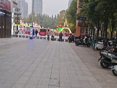 -海底捞火锅(高新万达广场店)