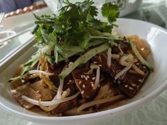 凉皮拌牛肉-旺顺阁鱼头泡饼(小红门店)
