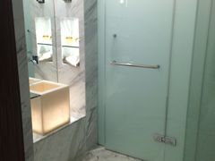 -上海滴水湖皇冠假日酒店