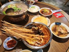 -肖四女乐山跷脚牛肉(南汇大学城生活广场店)