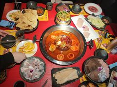 -谭鸭血老火锅(万象九宜城店)