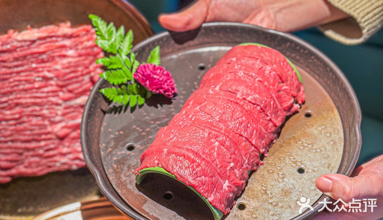 🔥打卡正宗铜锅火锅，肉质品质绝绝子～