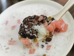 椰汁清补凉-钱记三鲜冰粉
