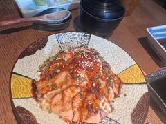 火焰三文鱼熔岩饭-水之惠鲜鱼料理(王府大街店)