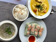 -Lanterns Vietnamese Restaurant
