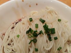 -诚铭记·虾仁汤包·成都小吃(融创店)