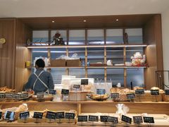 面包甜点陈列柜-慢熟面包店bud bread(孩儿巷店)