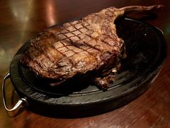 -恰餐厅及酒吧 CHAR Bar & Grill (北京丽都皇冠假日店)