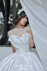 -Lady  Jane高端婚纱礼服馆