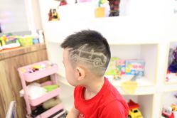 -GOLDEN HAIR儿童造型设计(丁香国际店)
