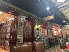 -东口码头·烧鸽子·鱼头泡饼·地方菜(金鹰悦城店)