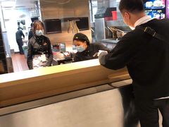 -麦当劳(中山公园龙之梦店)