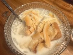 -山茶云南菜(永安里店)