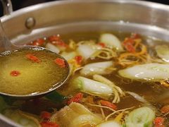 -月亮房·白斩鸡(娄山关路店)