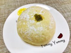 奶香白白包-面包新语(上地华联店)