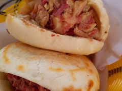 板肠肉火烧-闫家驴肉火烧(五四店)