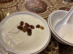 新月自制酸奶-新疆欣悦饭庄